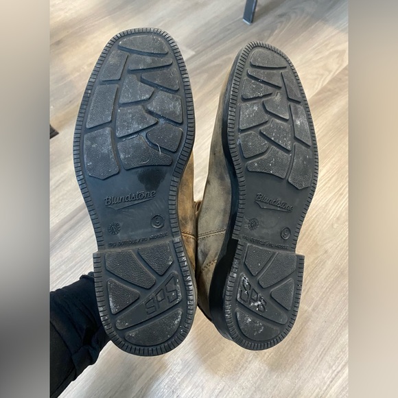 Unisex Blundstones - Picture 4 of 6